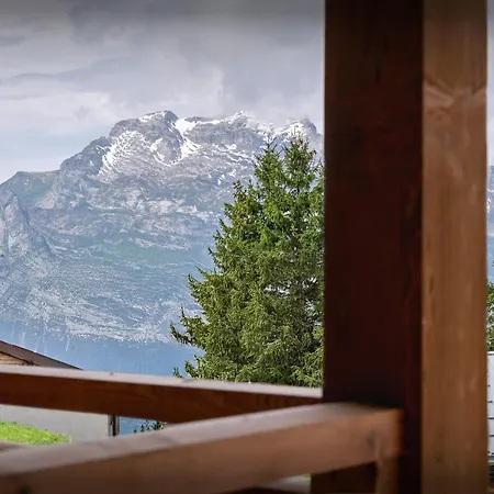 Le 1467 - Ovo Network 木屋 马尼戈